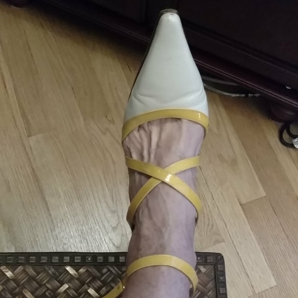 Shoes - Picture 4 of 15